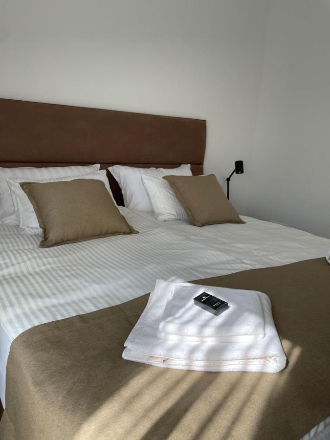 Morpheus Apartmani Σρέμσκα Μιτρόβιτσα Εξωτερικό φωτογραφία