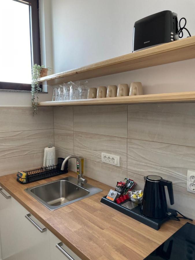 Morpheus Apartmani Σρέμσκα Μιτρόβιτσα Εξωτερικό φωτογραφία