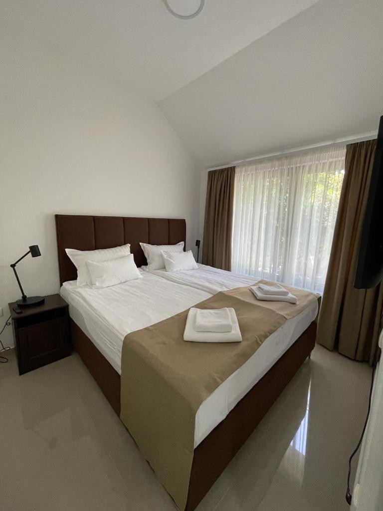 Morpheus Apartmani Σρέμσκα Μιτρόβιτσα Εξωτερικό φωτογραφία