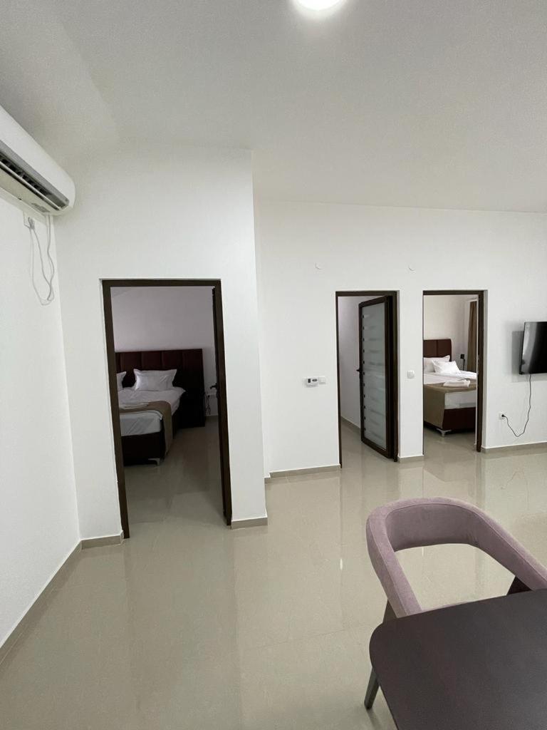 Morpheus Apartmani Σρέμσκα Μιτρόβιτσα Εξωτερικό φωτογραφία